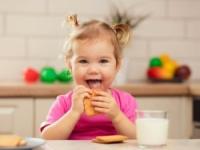 تغییر مهم برنامه غذایی کودک بعد ۲ سالگی